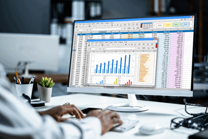 Should FP&A Modelers Avoid Volatile Functions in Excel?